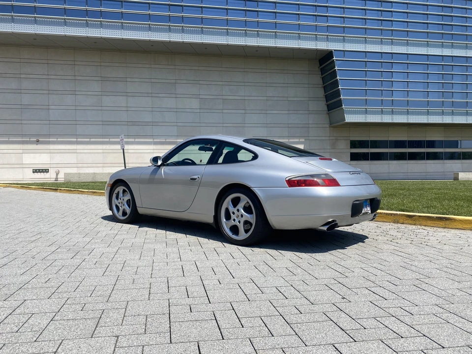 2000 Porsche 996 Carrera - Image 11 of 31