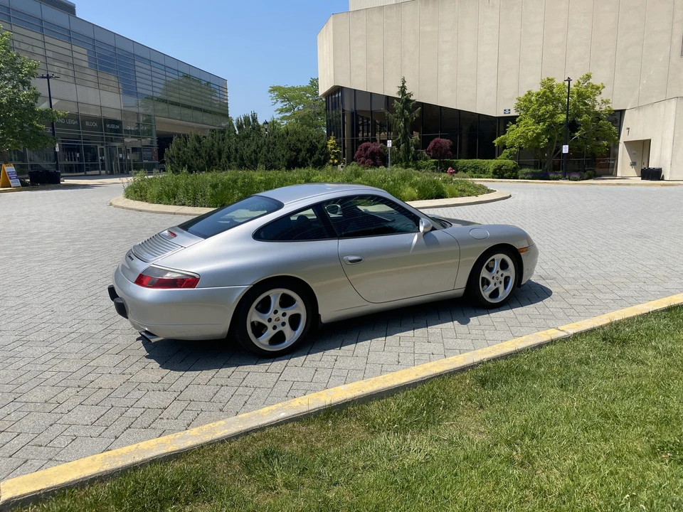 2000 Porsche 996 Carrera - Image 24 of 31
