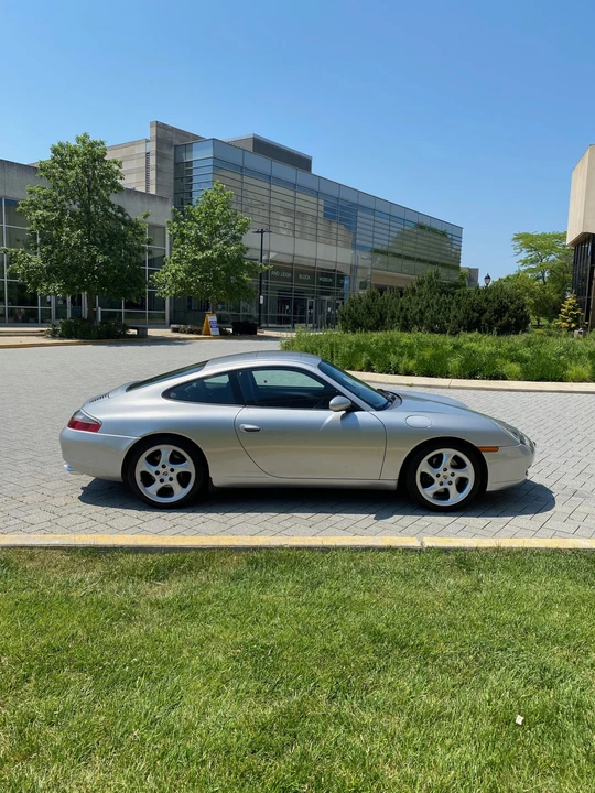 2000 Porsche 996 Carrera - Image 25 of 31
