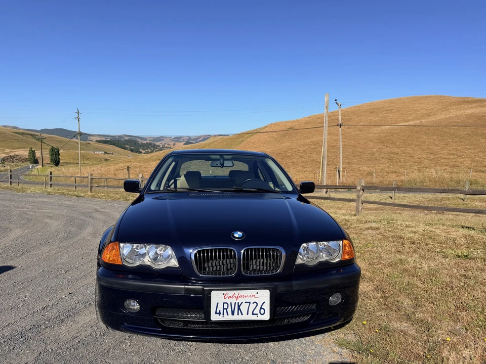 2001 BMW E46 330i & 330Ci - Image 7 of 31