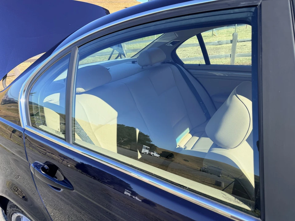 2001 BMW E46 330i & 330Ci - Image 31 of 31