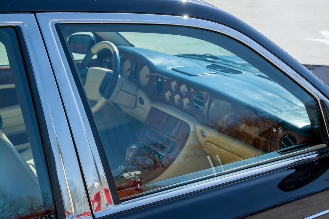 2001 Bentley Arnage - Image 14 of 31