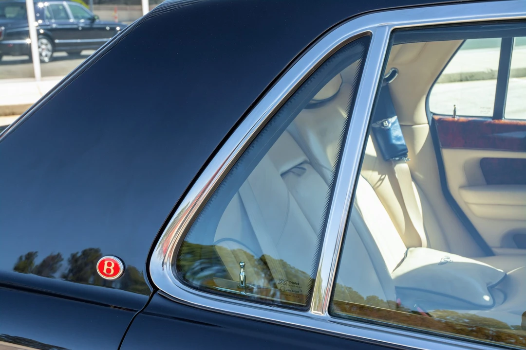 2001 Bentley Arnage - Image 16 of 31