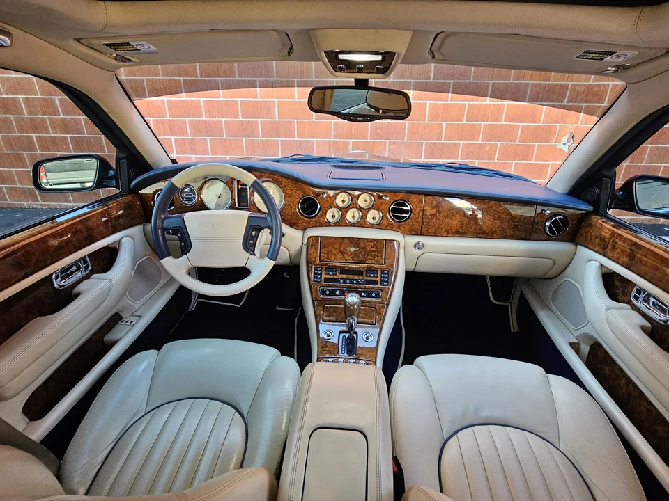 2001 Bentley Arnage - Image 25 of 31