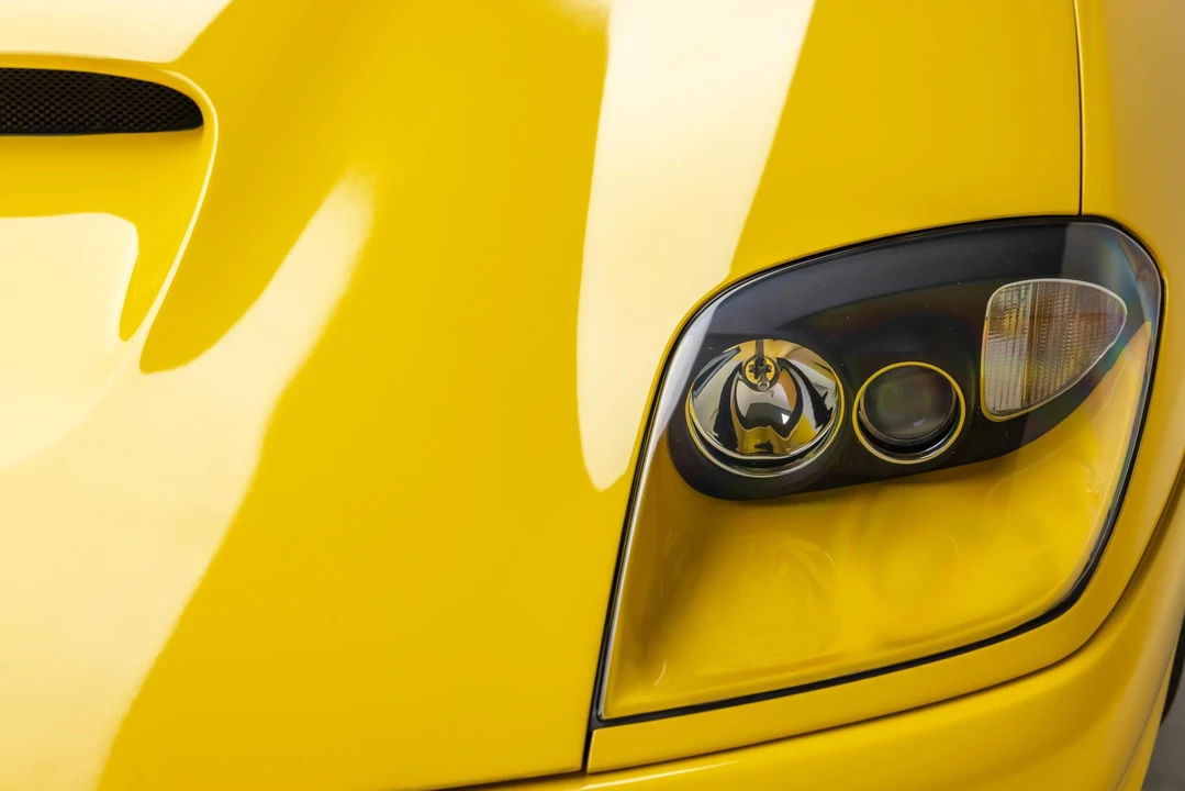 2001 Ferrari 550 Maranello - Image 23 of 31