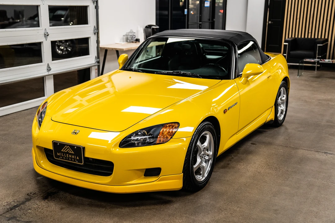 2001 Honda AP1 S2000 - Image 2 of 31