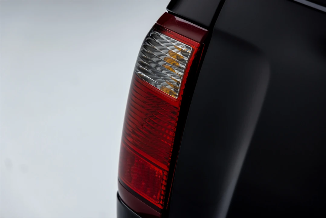 2001 Infiniti QX4 - Image 20 of 31