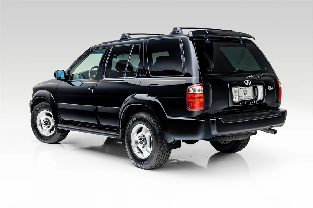 2001 Infiniti QX4 - Image 6 of 31