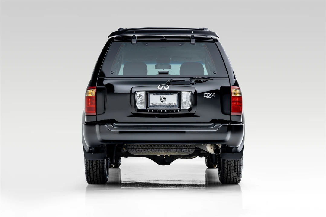 2001 Infiniti QX4 - Image 7 of 31