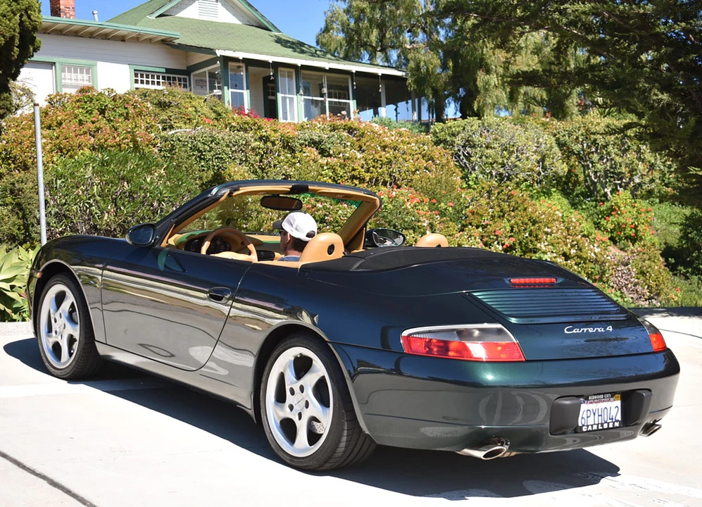 2001 Porsche 996 Carrera - Image 8 of 31