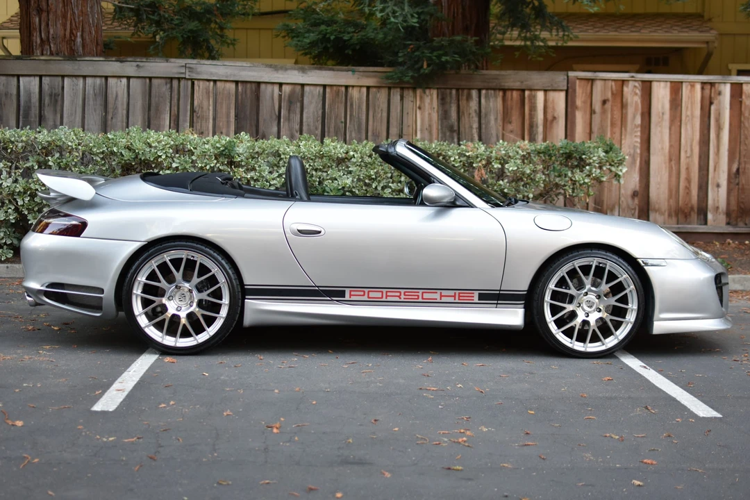 2001 Porsche 996 Carrera - Image 12 of 31