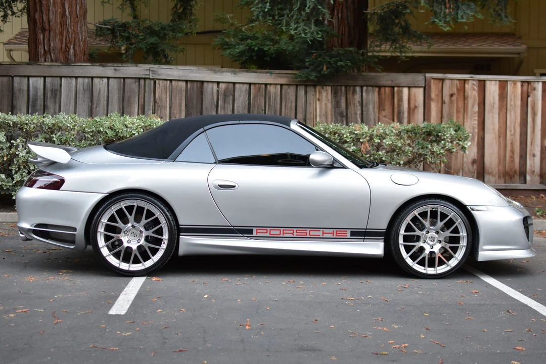 2001 Porsche 996 Carrera - Image 26 of 31