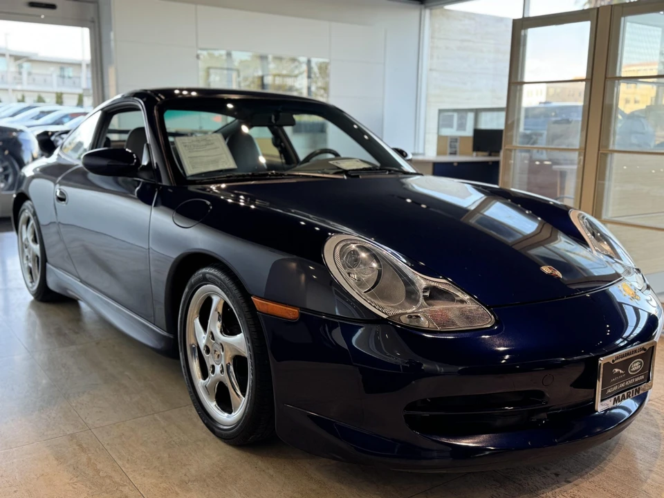 2001 Porsche 996 Carrera - Image 17 of 31