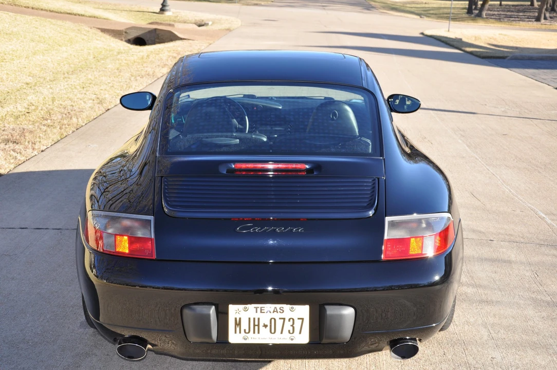 2001 Porsche 996 Carrera - Image 7 of 31