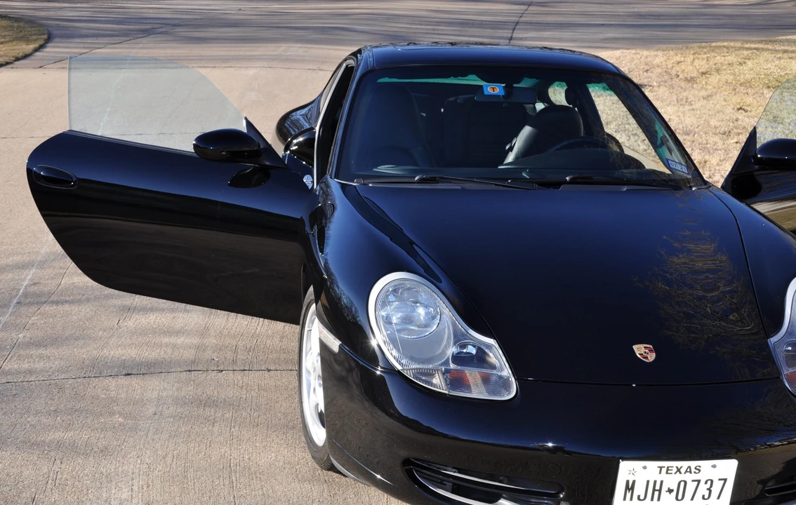 2001 Porsche 996 Carrera - Image 27 of 31