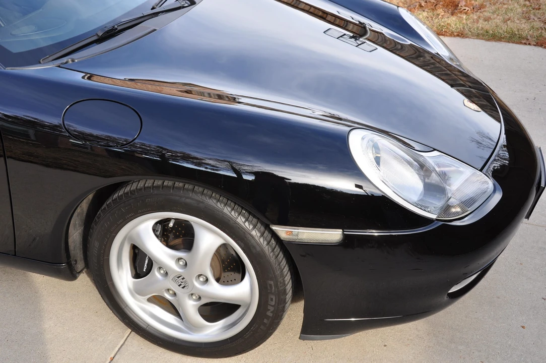 2001 Porsche 996 Carrera - Image 17 of 31