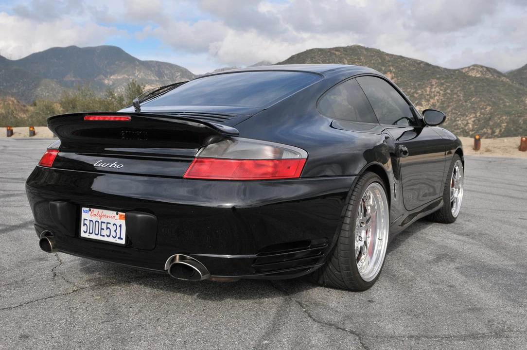 2001 Porsche 996 Turbo - Image 6 of 31