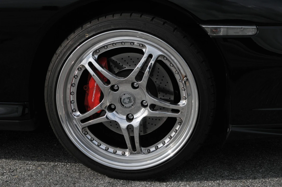 2001 Porsche 996 Turbo - Image 17 of 31