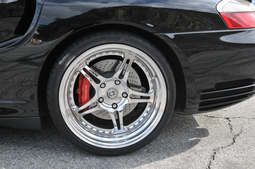 2001 Porsche 996 Turbo - Image 19 of 31