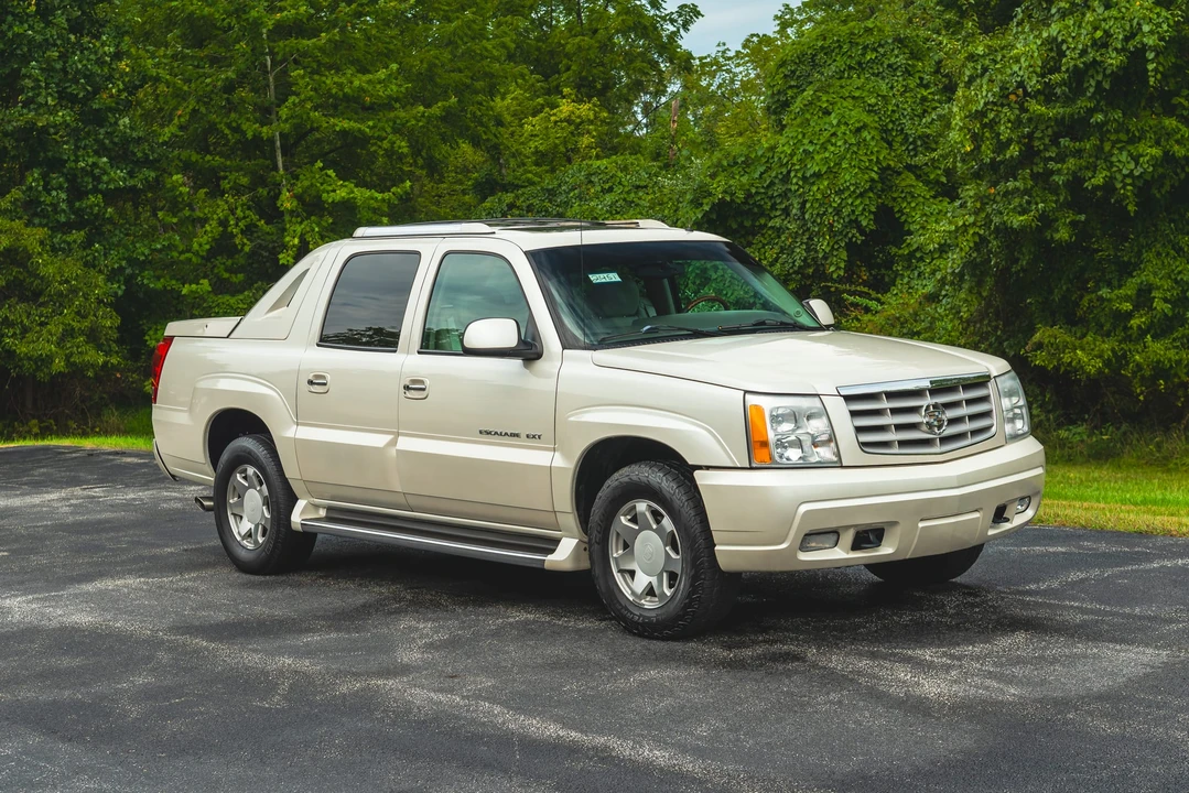 2002 Cadillac Escalade & EXT 2nd Gen - Image 29 of 31
