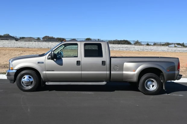 2002 Ford Super Duty 1st Gen - Image 3 of 7
