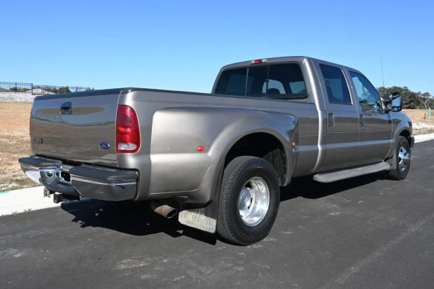 2002 Ford Super Duty 1st Gen - Image 2 of 7
