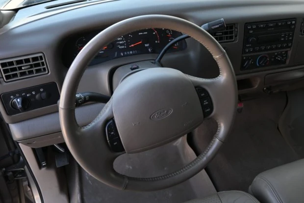 2002 Ford Super Duty 1st Gen - Image 5 of 7