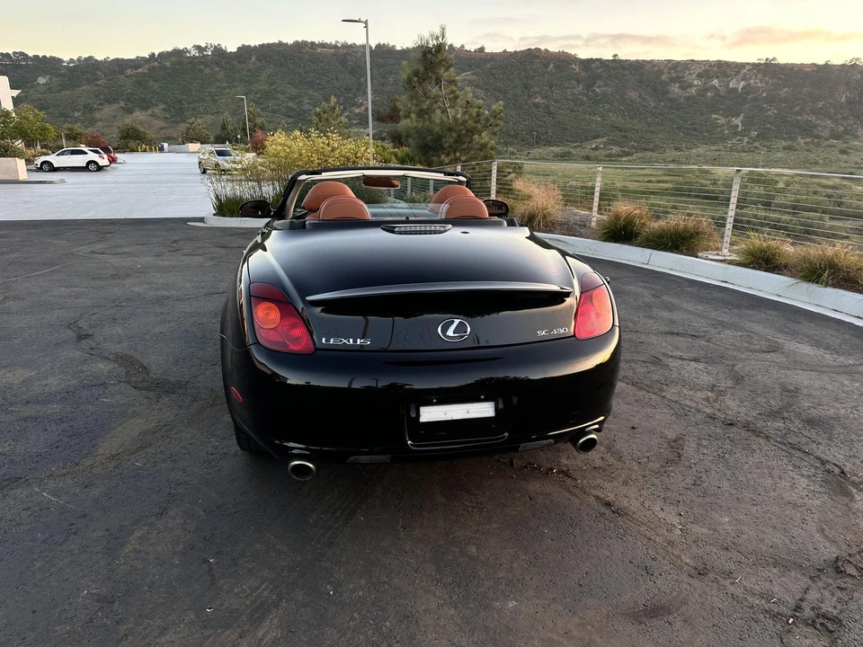 2002 Lexus SC430 - Image 19 of 31