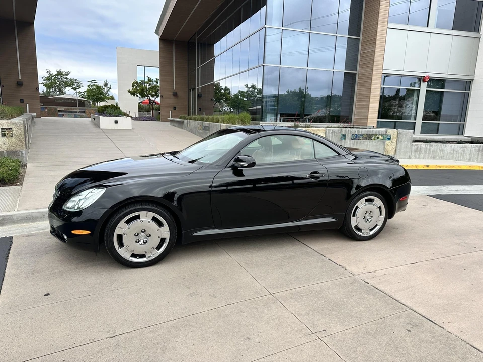 2002 Lexus SC430 - Image 3 of 31