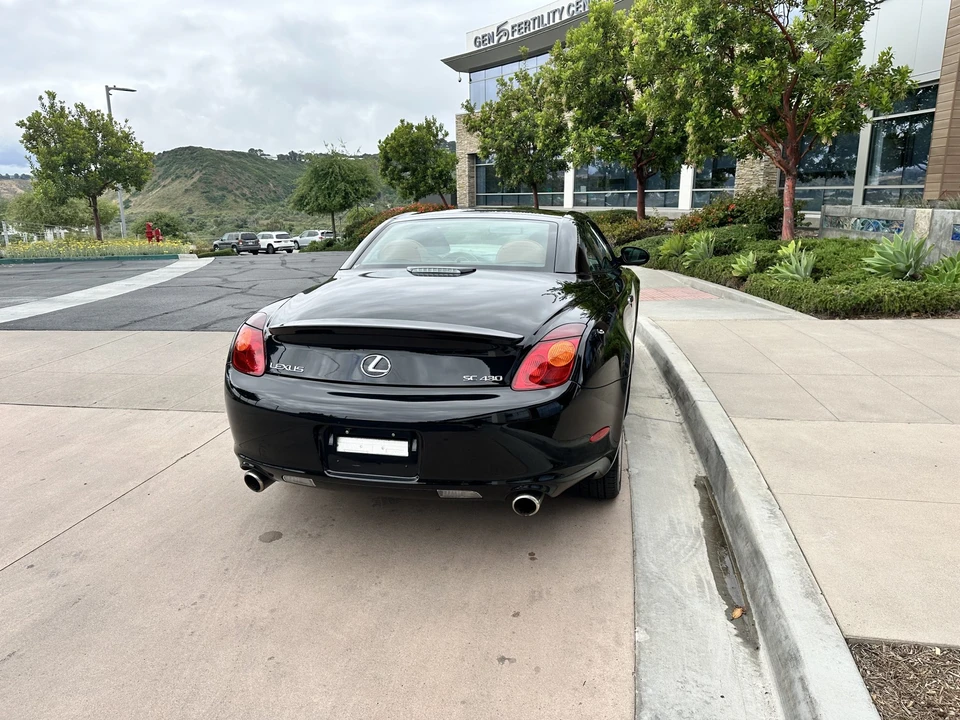 2002 Lexus SC430 - Image 5 of 31