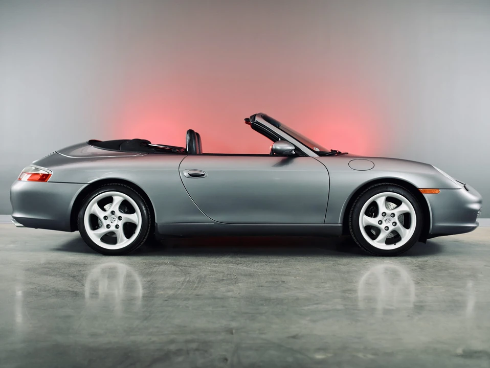 2002 Porsche 996 Carrera - Image 11 of 31
