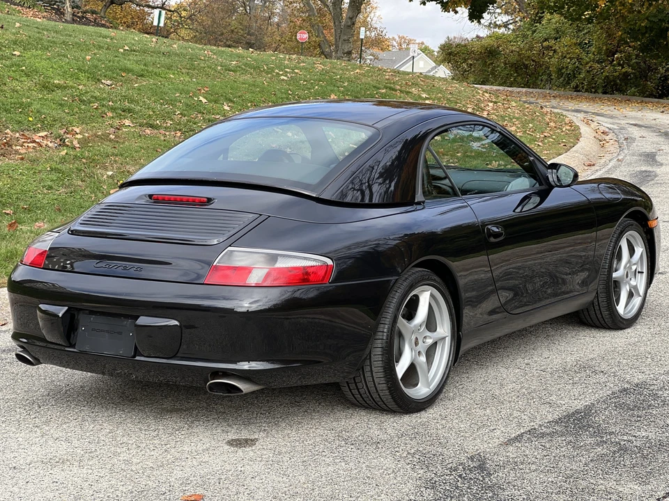 2002 Porsche 996 Carrera - Image 23 of 31