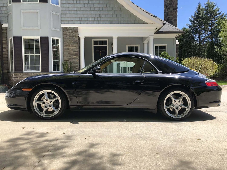 2002 Porsche 996 Carrera - Image 10 of 31