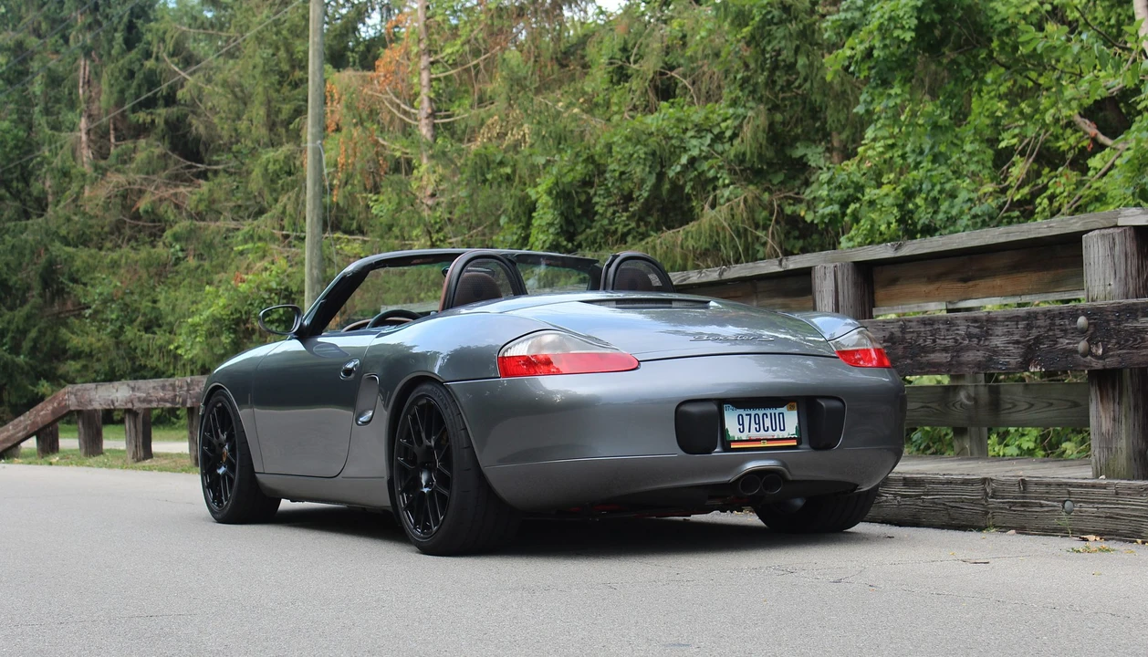 2002 Porsche 986 Boxster S - Image 17 of 31