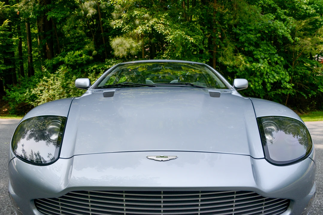 2003 Aston Martin Vanquish 1st Gen - Image 22 of 31