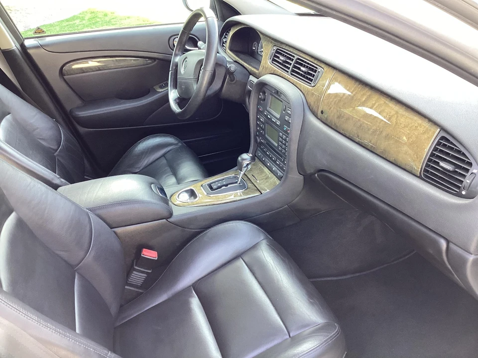 2003 Jaguar S-Type 2nd Gen - Image 21 of 31