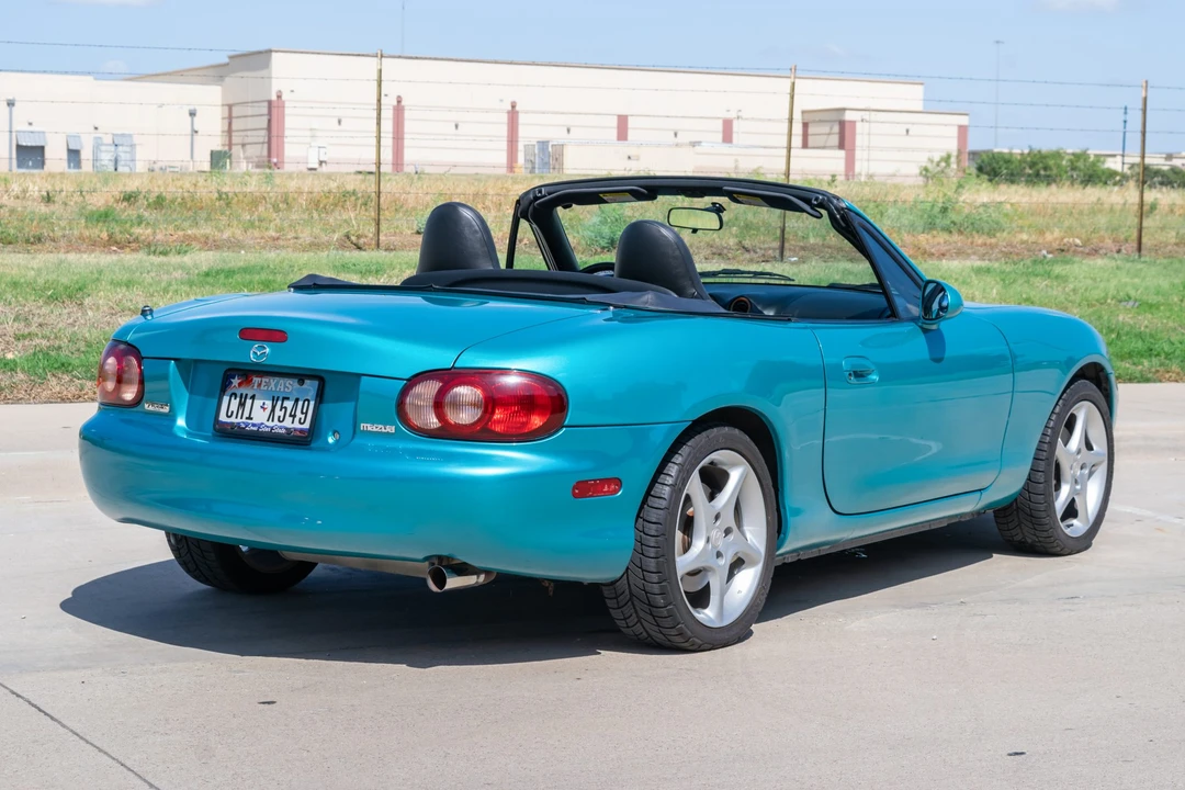 2003 Mazda NB MX-5 Miata - Image 5 of 31