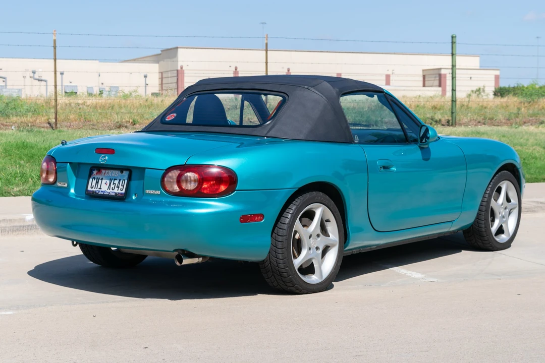 2003 Mazda NB MX-5 Miata - Image 13 of 31