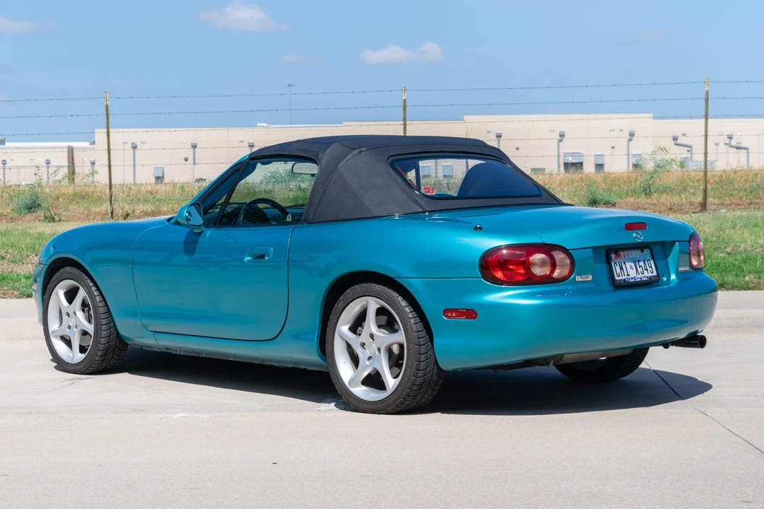 2003 Mazda NB MX-5 Miata - Image 15 of 31