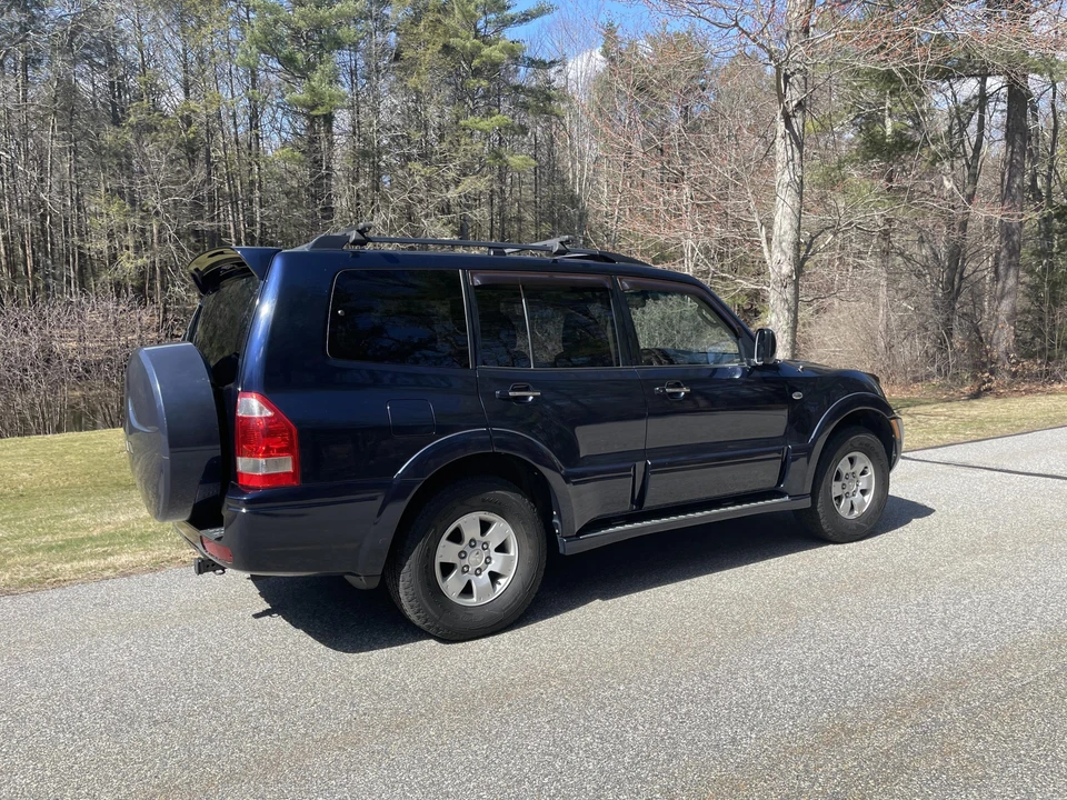 2003 Mitsubishi Pajero/Montero 3rd Gen - Image 25 of 31