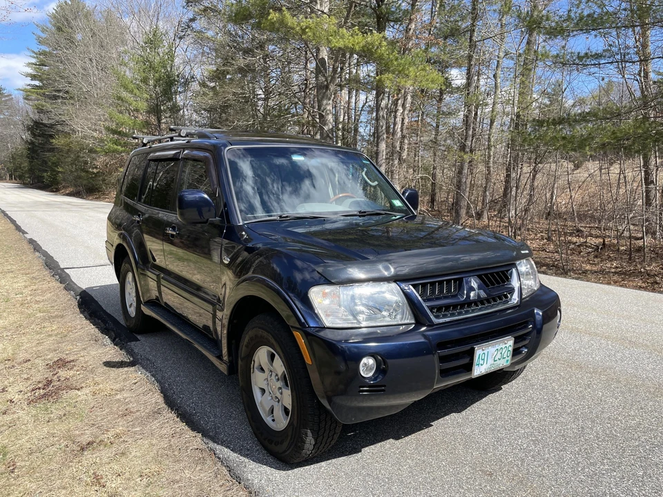 2003 Mitsubishi Pajero/Montero 3rd Gen - Image 10 of 31