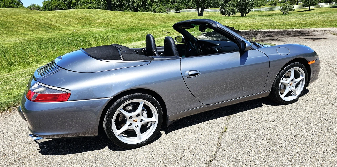 2003 Porsche 996 Carrera 4 - Image 12 of 31