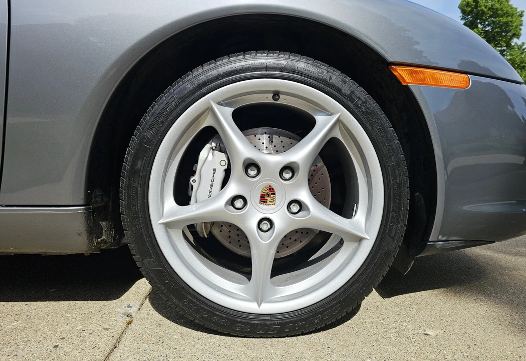 2003 Porsche 996 Carrera 4 - Image 22 of 31