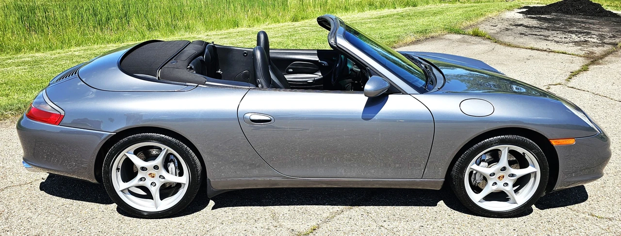 2003 Porsche 996 Carrera 4 - Image 14 of 31