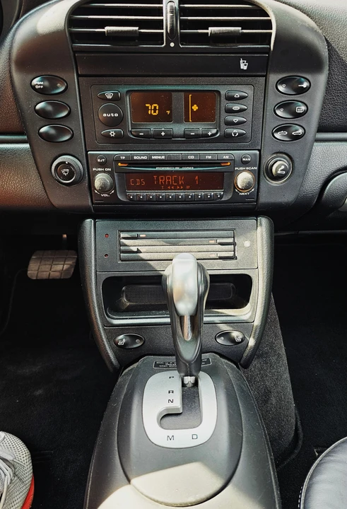 2003 Porsche 996 Carrera 4 - Image 25 of 31