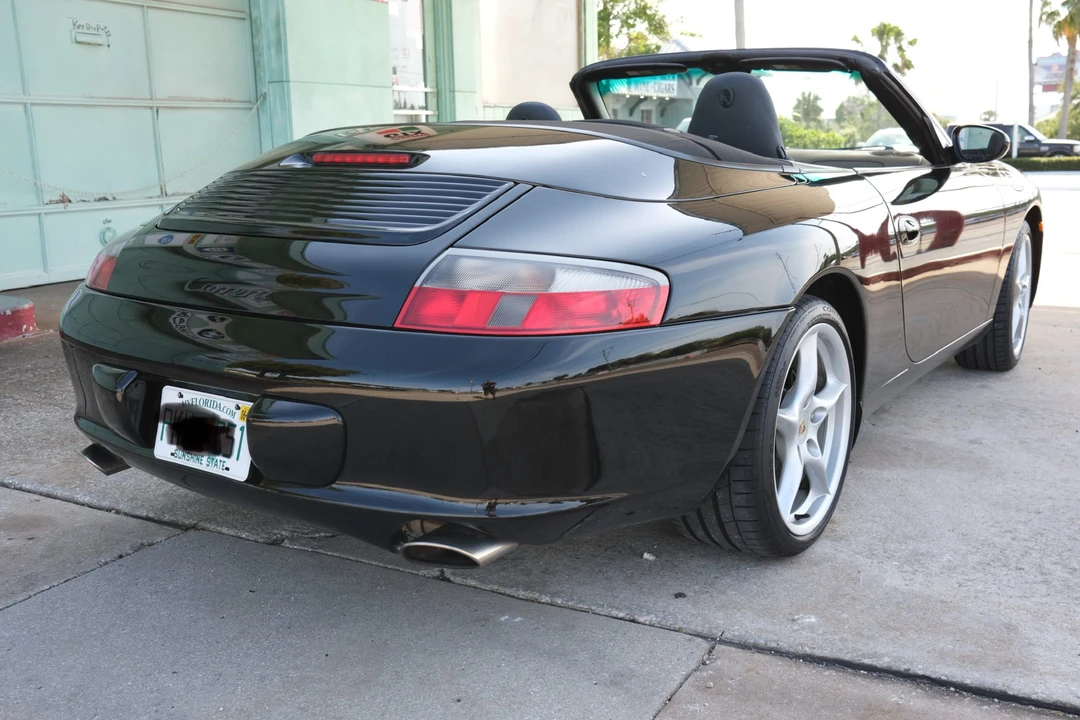 2003 Porsche 996 Carrera - Image 10 of 31