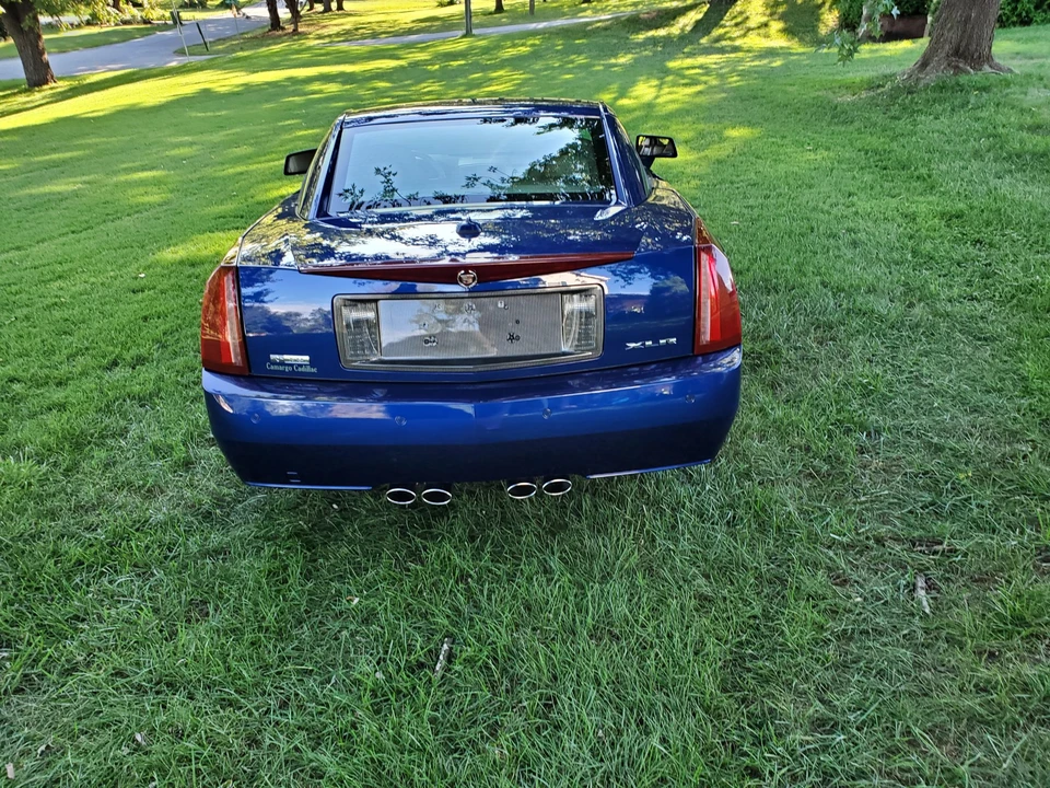 2004 Cadillac XLR - Image 19 of 31