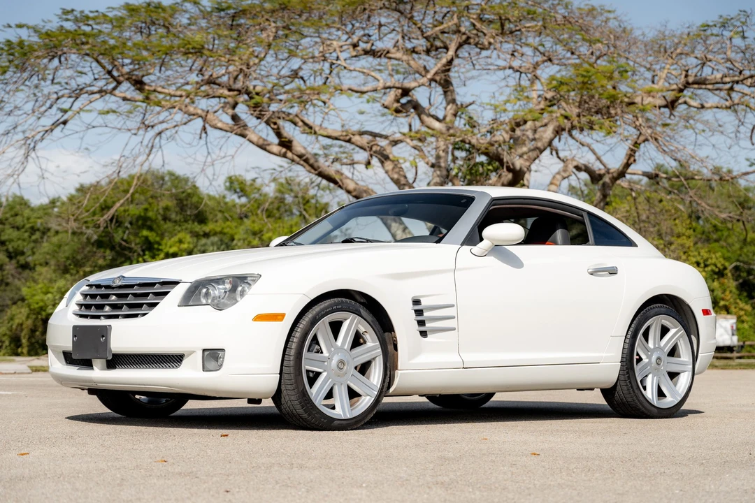 2004 Chrysler Crossfire - Image 2 of 31