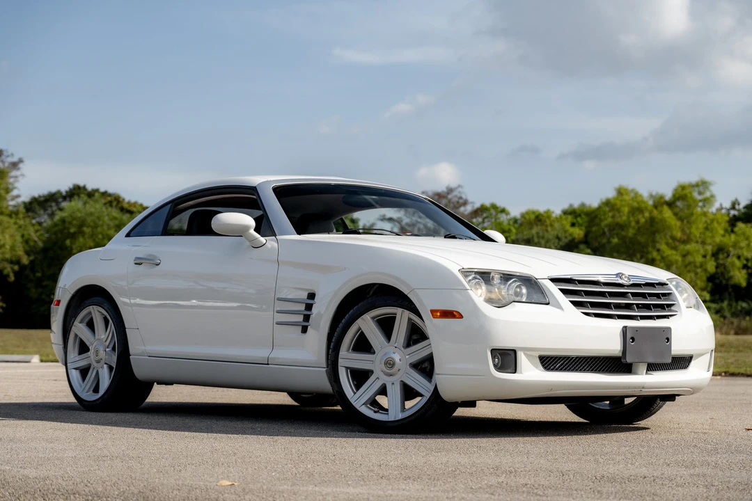 2004 Chrysler Crossfire - Image 10 of 31