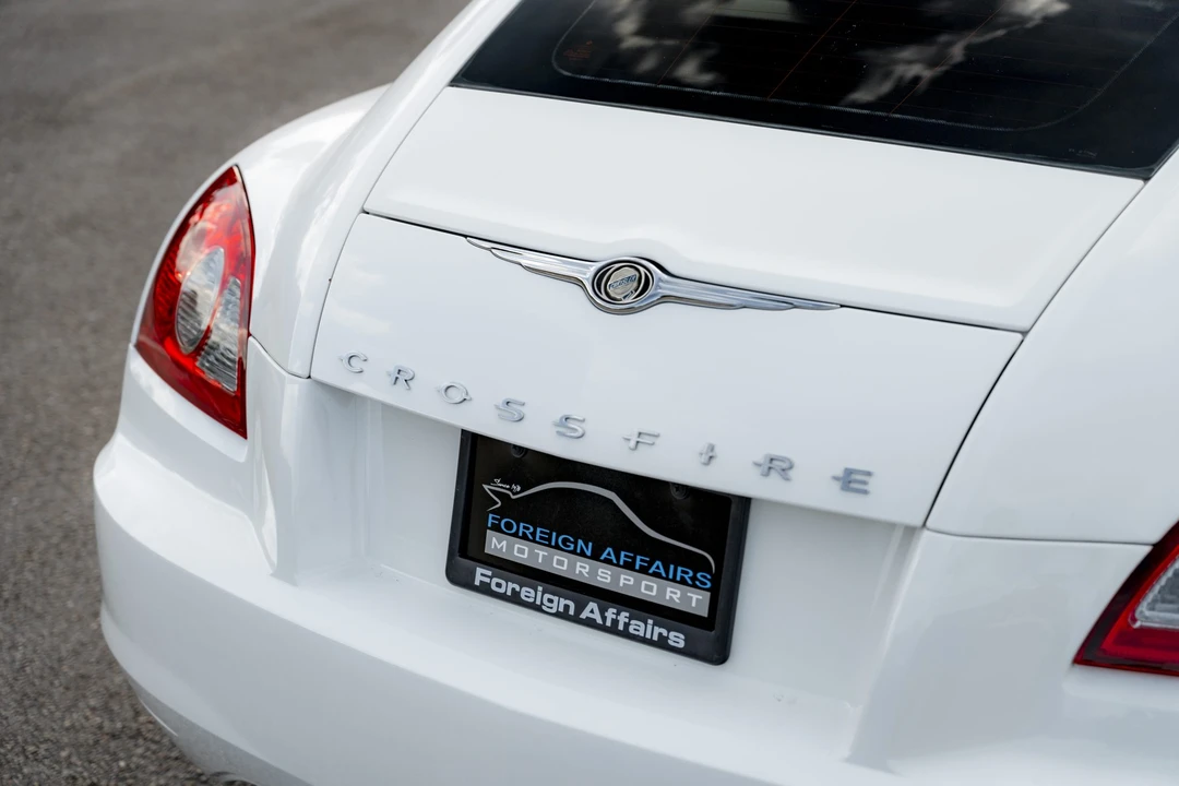 2004 Chrysler Crossfire - Image 19 of 31